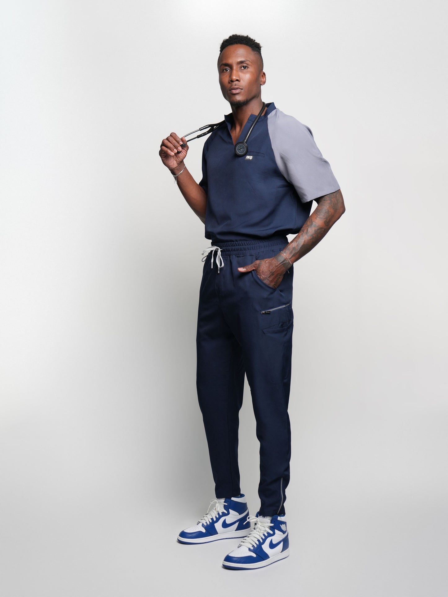 Kingston Men Scrub Top