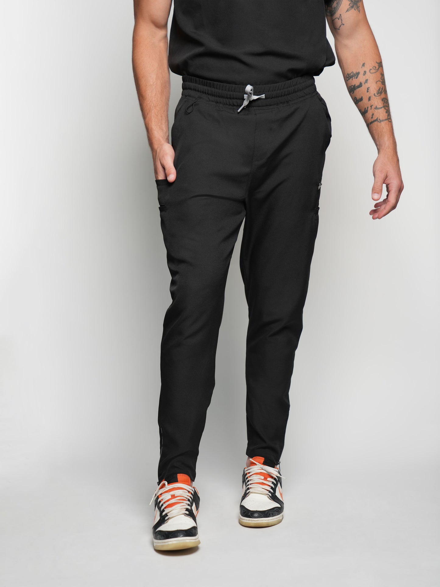 Belair Men Scrub Bottom