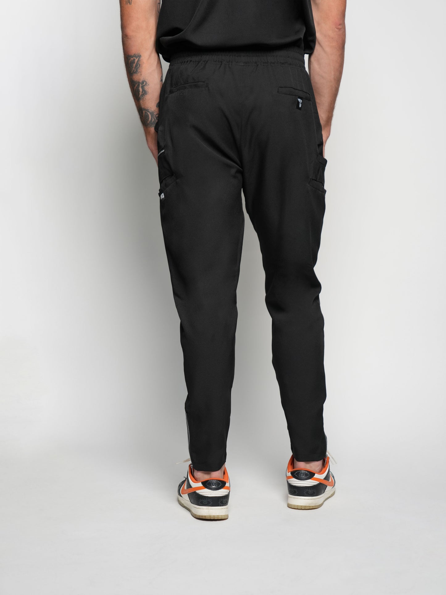 Belair Men Scrub Bottom