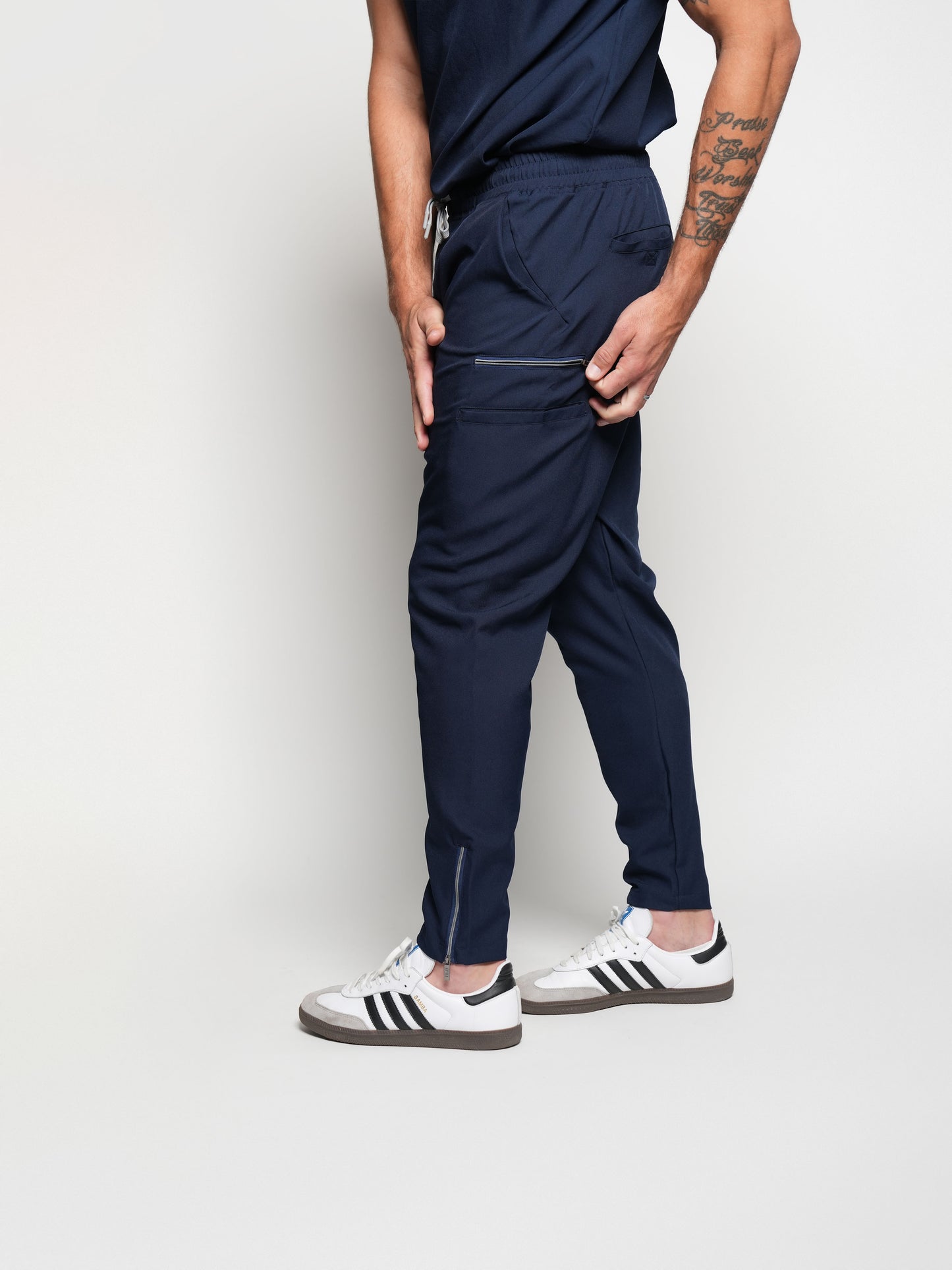 Belair Men Scrub Bottom