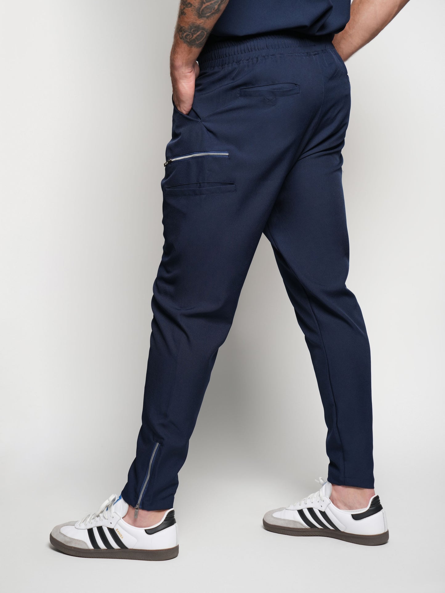 Belair Men Scrub Bottom