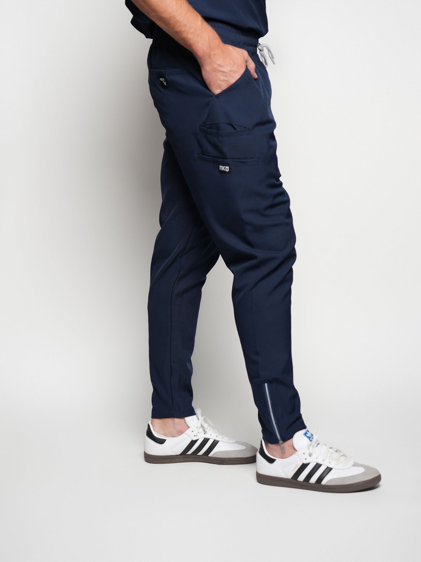 Belair Men Scrub Bottom