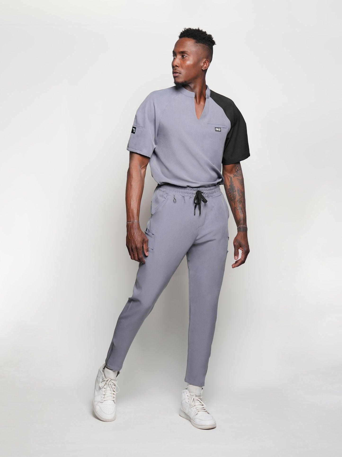 Kingston Men Scrub Top