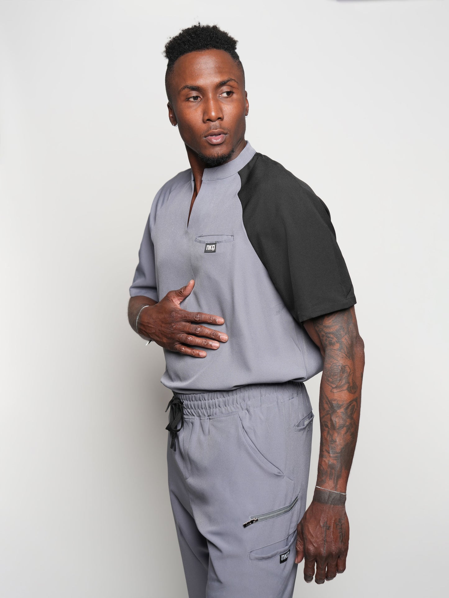 Kingston Men Scrub Top